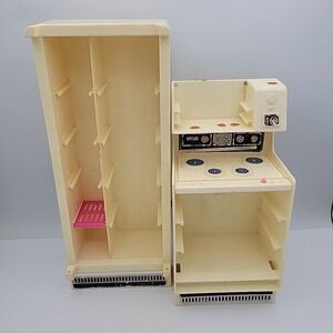 Vintage Barbie Dreamhouse‎ 1979 Refrigerator & 1978 Stove